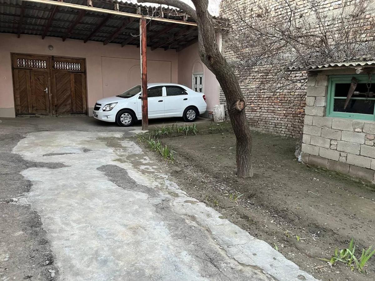 Hostel Tasmin Mexr Samarkand Esterno foto
