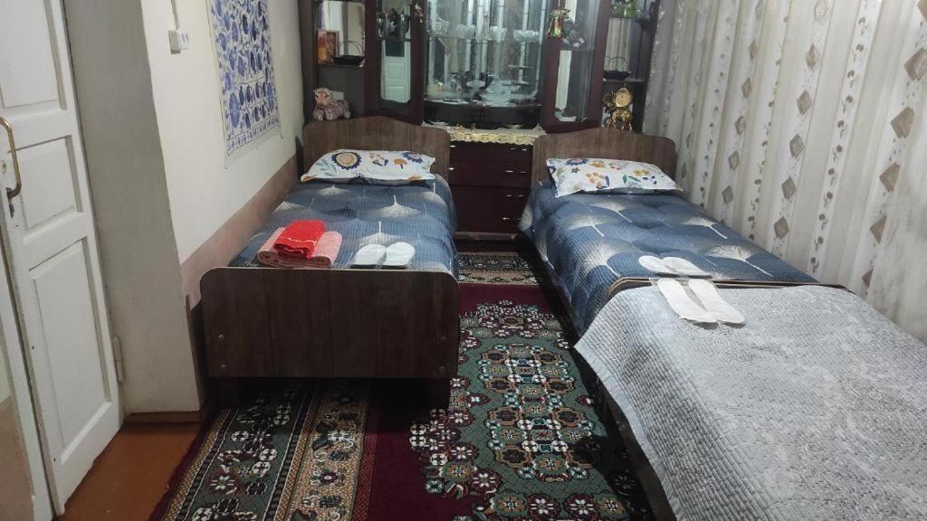 Hostel Tasmin Mexr Samarkand Esterno foto